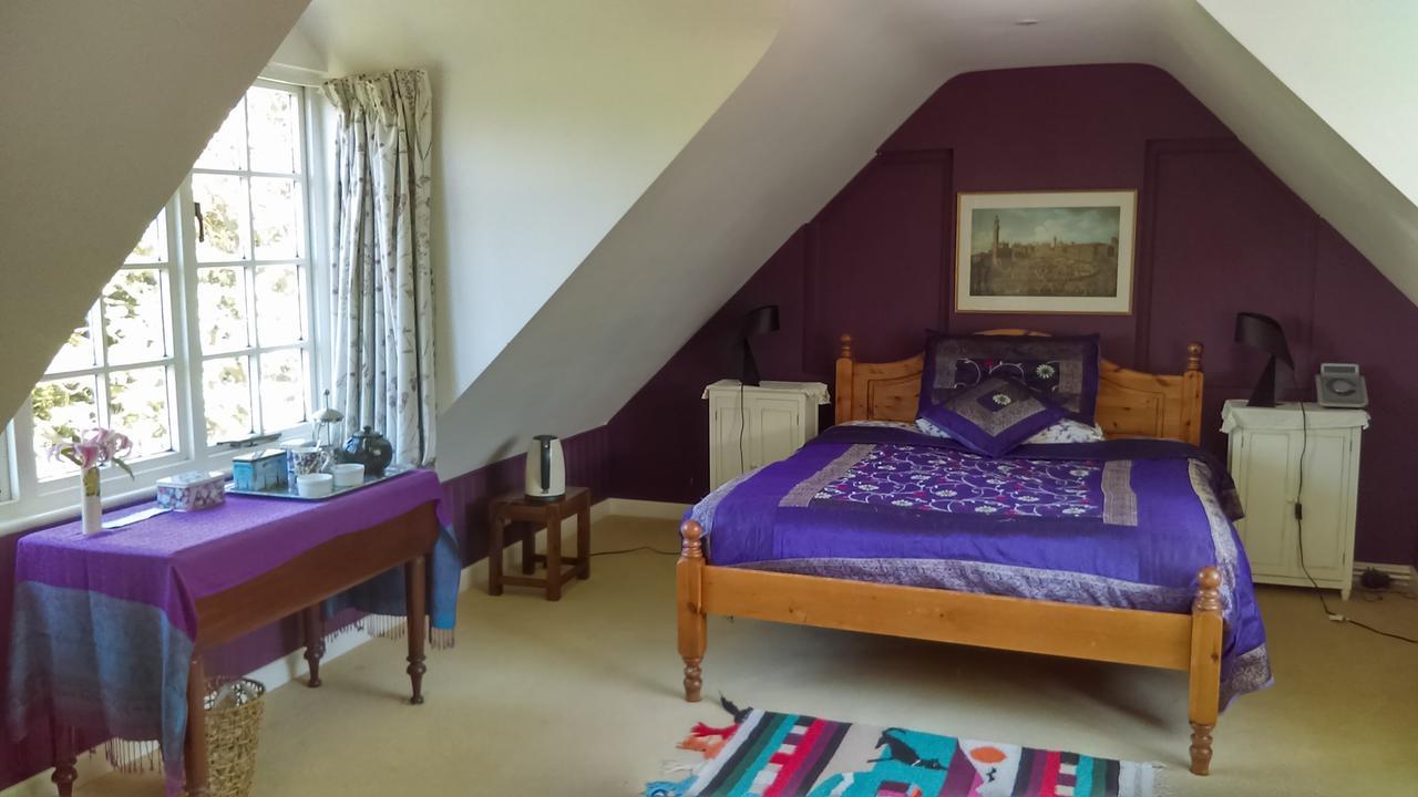 Orchard Pond Bed & Breakfast Даксфорд Экстерьер фото